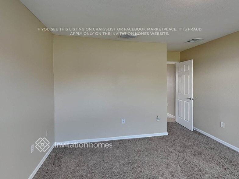 Building Photo - 530 Peace Dr