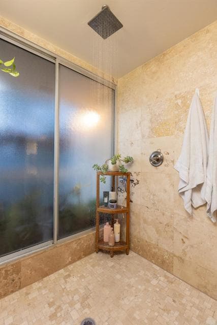 Building Photo - 2311 Caringa Way