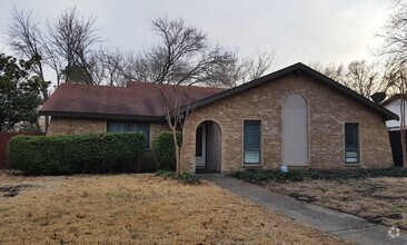 Building Photo - 2812 Lemmontree Ln