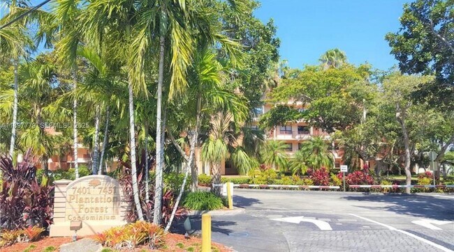 Building Photo - 7451 NW 16th St