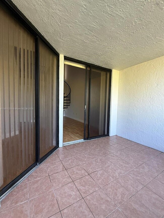 Building Photo - 8335 SW 152nd Ave
