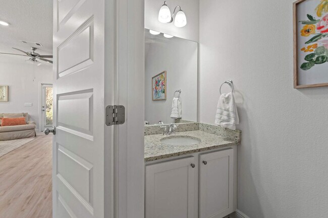 Building Photo - 12 Sandy Cv Wy