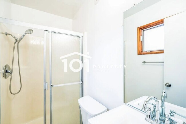 Building Photo - Spacious 4-Bedroom Home with 3 Bathrooms and a 2-Car Garage