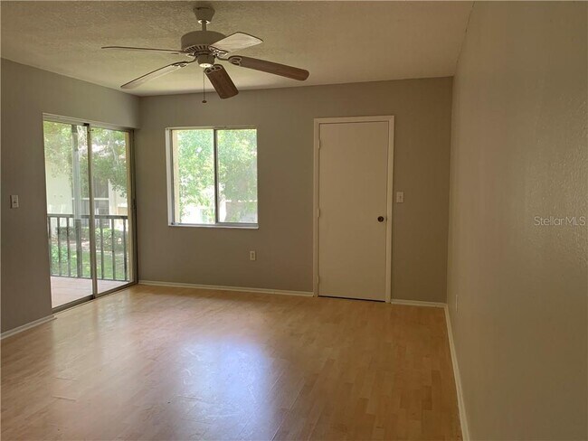 Building Photo - 208 Palmetto Ct