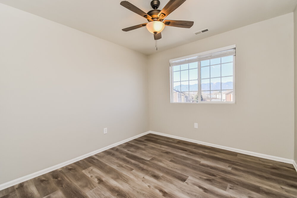 Building Photo - 5292 Mountain Air Cir