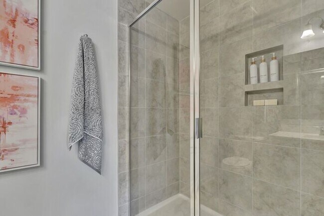 Building Photo - Townhouse Arberdene