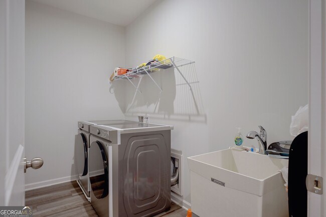 Building Photo - 3659 Annsbury Ct