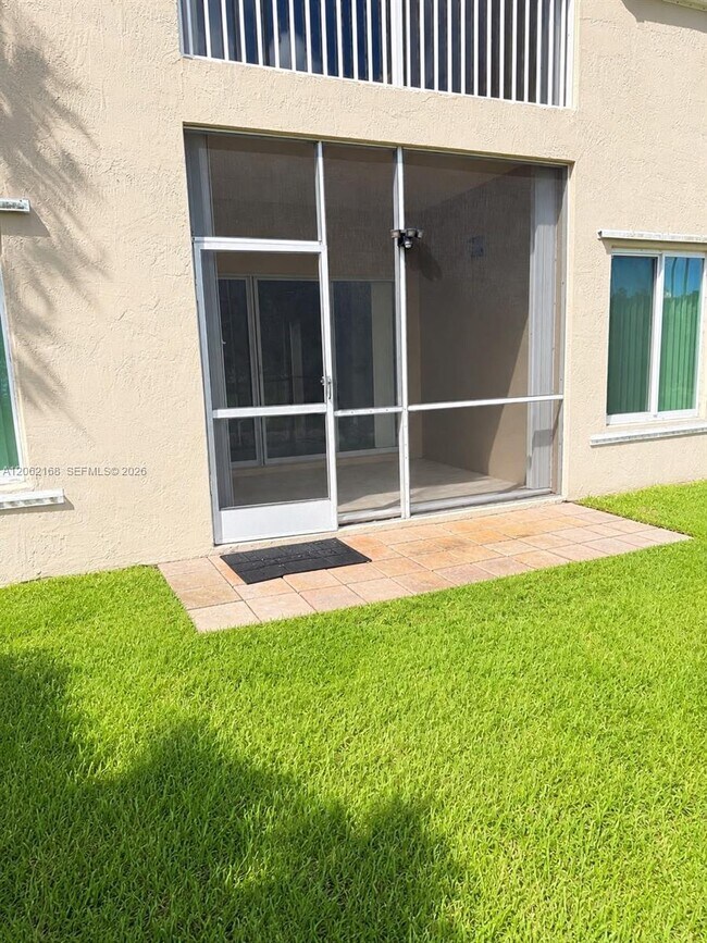 Building Photo - 16341 Malibu Dr