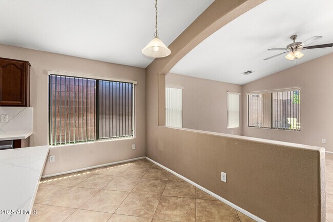 Building Photo - 28916 N Nobel Rd