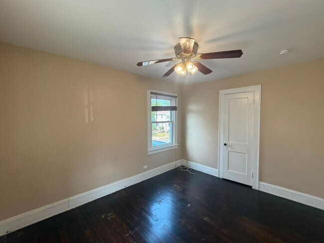 Building Photo - Affordable Cleveland Heights Home - Now Available