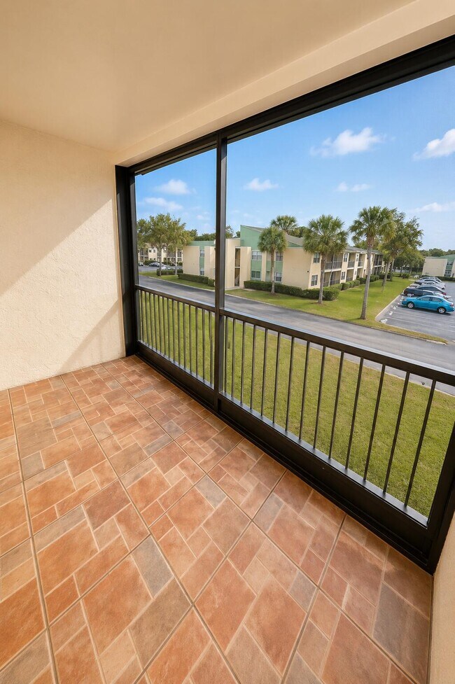 Building Photo - 4147 NW 90th Ave