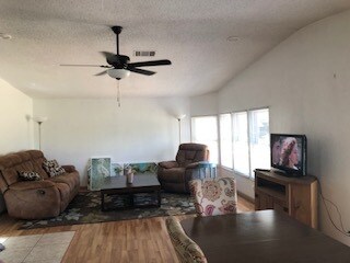 Building Photo - 120 Traders Cove Blvd