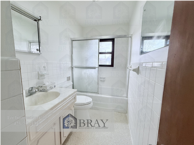 Building Photo - Charming 3-Bedroom Home with Detached Workshop – Move-In Ready!