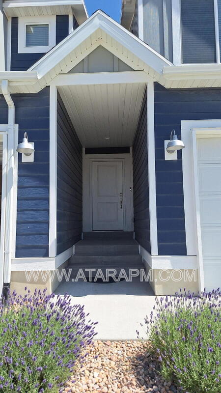Building Photo - 346 Grassland Dr