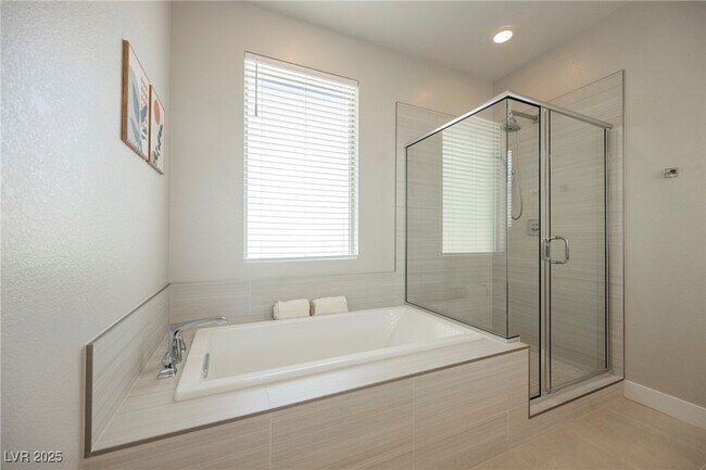 Building Photo - 11262 Cactus Tower Ave