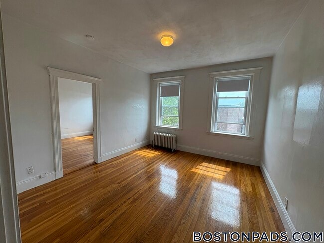 Building Photo - 9 Egremont Rd