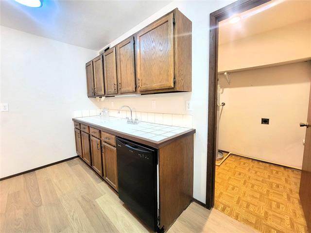 Building Photo - 7724 Val Verde Dr