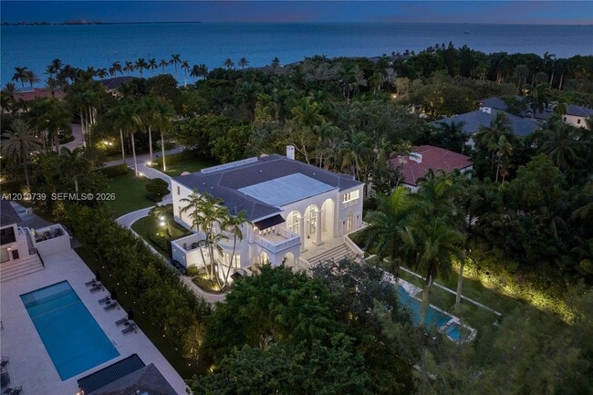 Building Photo - 26 Tahiti Beach Island Rd
