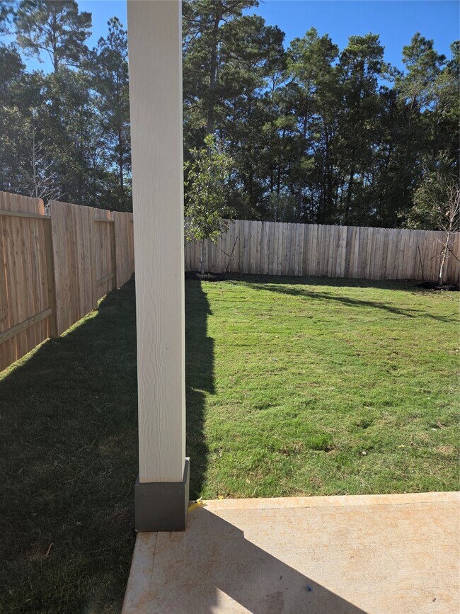 Building Photo - 632 Craven St