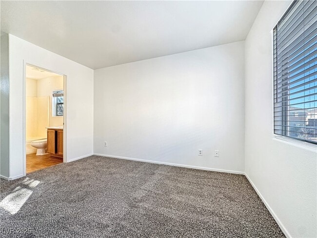 Building Photo - 5278 Paradise Valley Ave