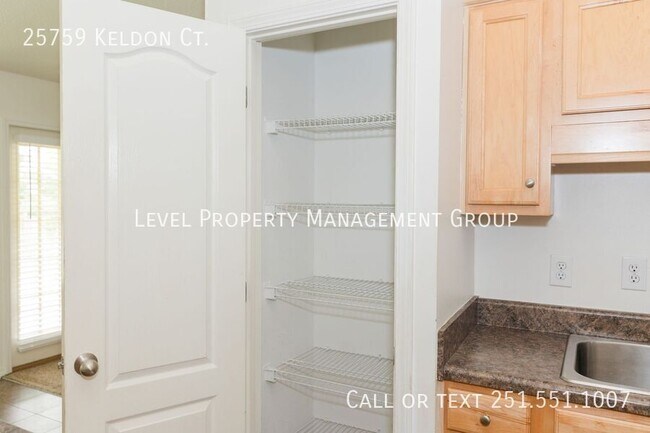 Building Photo - 25759 Keldon Ct