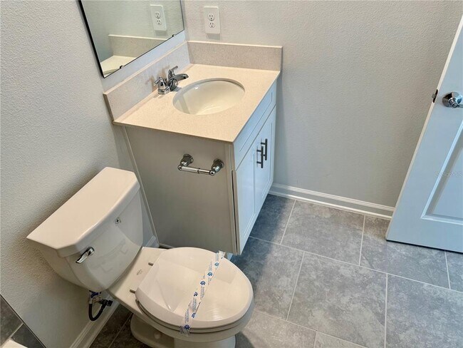 Building Photo - 7489 Stone Crk Trl