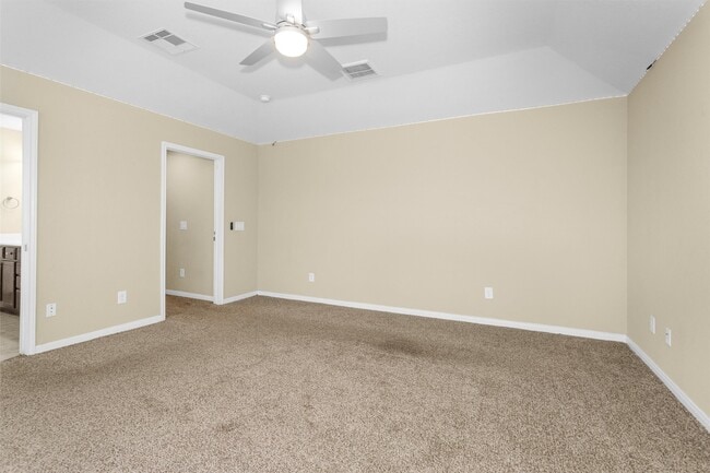 Building Photo - 13405 Clayton Lake Ln