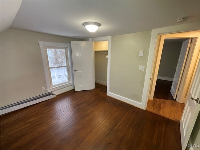 Building Photo - 127 Winslow St