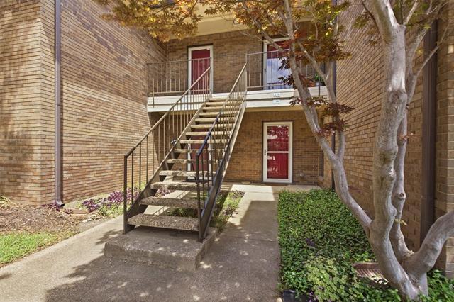 Building Photo - 2505 Wedglea Dr