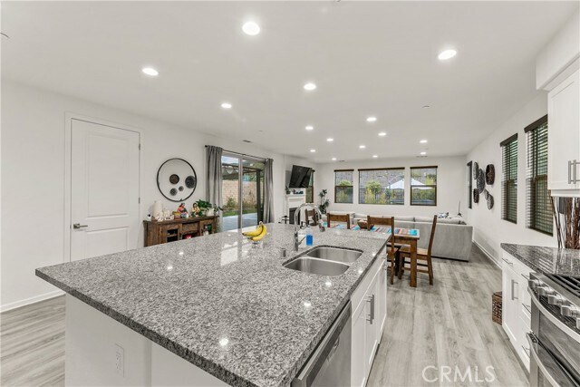 Building Photo - 25187 Golden Maple Dr