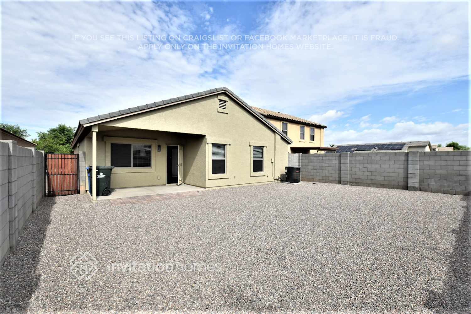 Building Photo - 2231 S 101st Dr