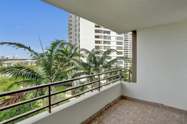 Building Photo - 500 Three Islands Boulevard