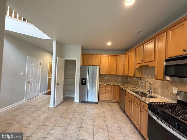 Building Photo - 412 Kintyre Ln