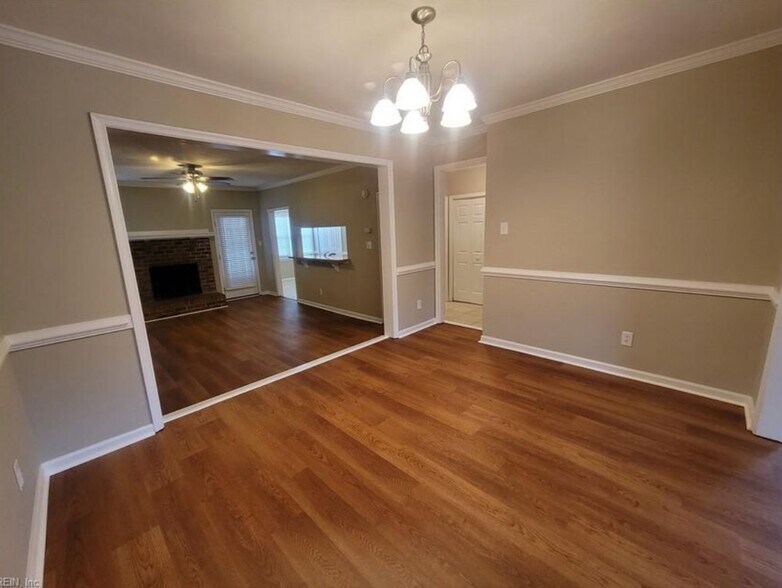 Building Photo - 5333 Kindlewood Dr