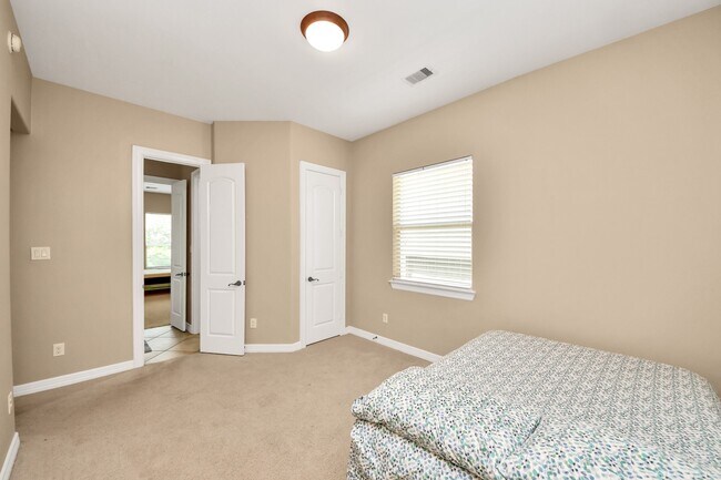 Building Photo - 28615 Tanner Crossing Ln