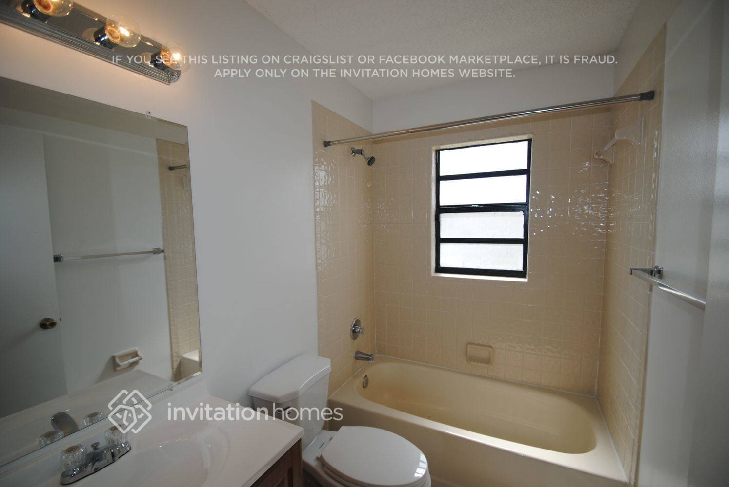 Building Photo - 480 Abello Rd SE