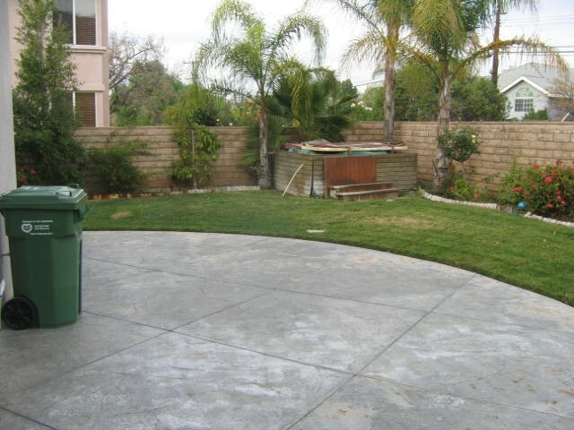 Building Photo - Two Story Simi Valley Home