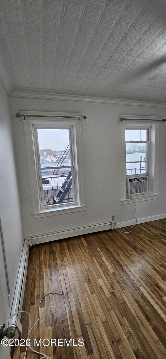 Building Photo - 4110 Park Ave