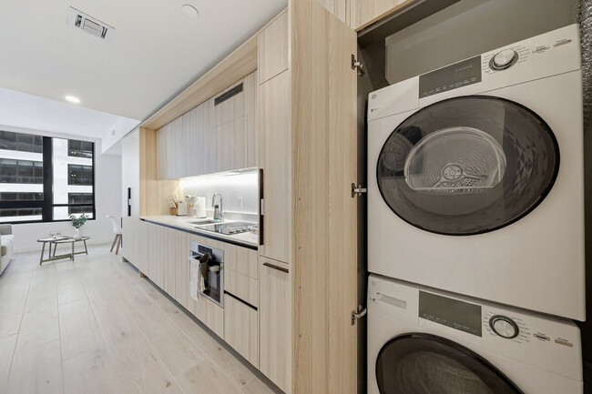 Building Photo - 36 NE 2nd St