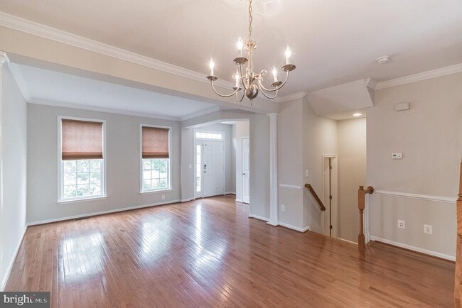 Building Photo - 2440 Battery Hill Cir