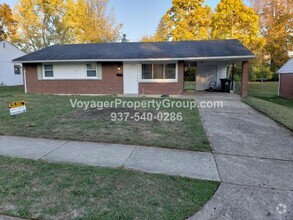 Building Photo - 18 Carma Dr