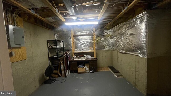 Building Photo - 14764 Courtlandt Heights Rd