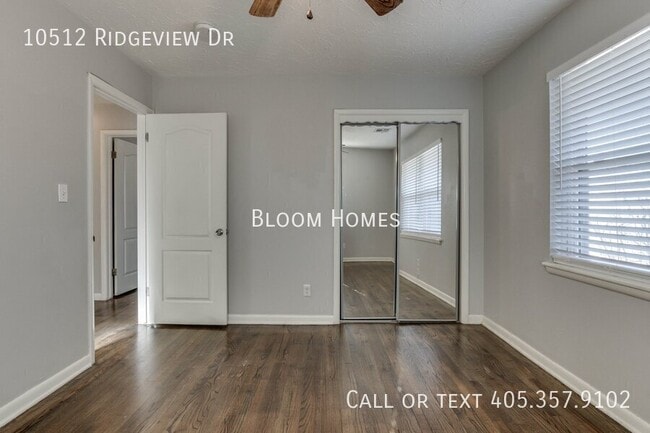 Building Photo - 10512 Ridgeview Dr