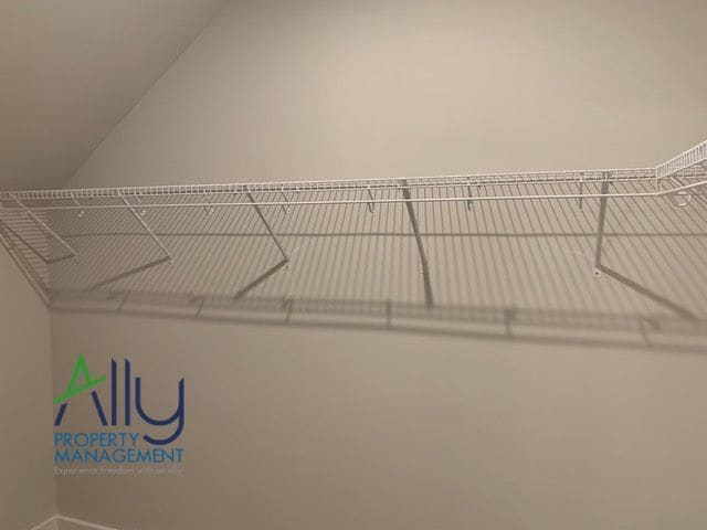 Building Photo - 822 Wesley Ln