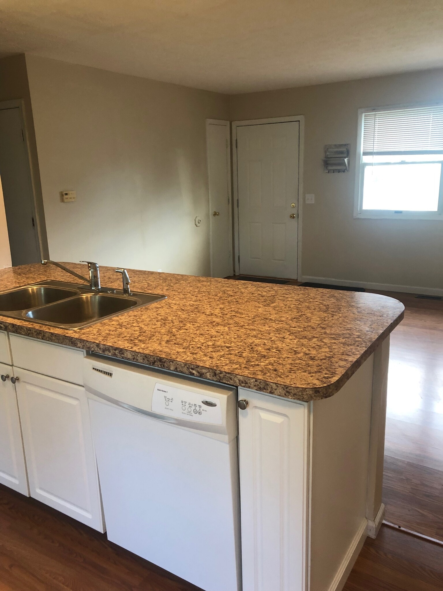 Kitchen - 1510 Dot Street