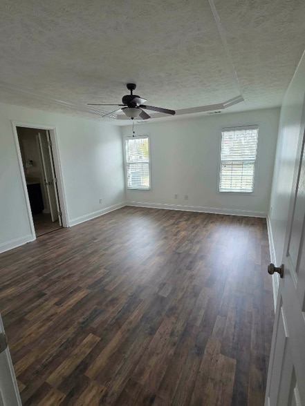 Building Photo - 141 Hidalgo Dr