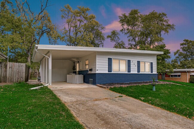 Building Photo - 304 Seneca St