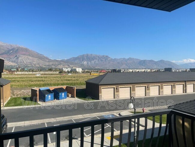 Building Photo - 378 S 2150 W