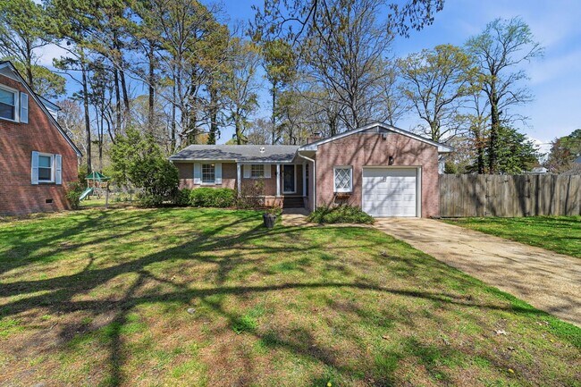 Building Photo - 3 Bedroom 1.5 bath home in hampton