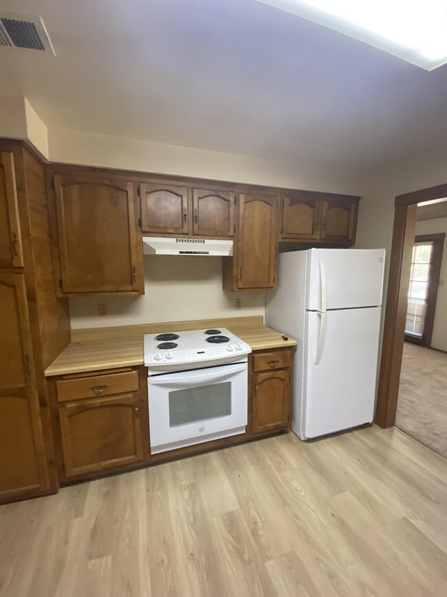 Building Photo - 24051 Basin Harbor Ct